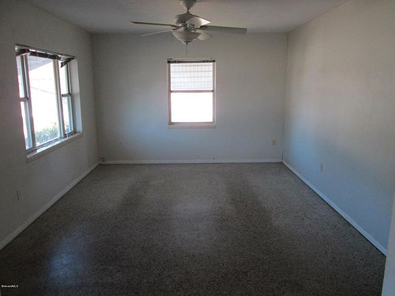 2nd image of 722 Japonica Dr