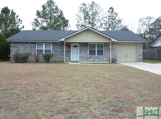 1071 Desert Shield St, Hinesville, GA 31313
