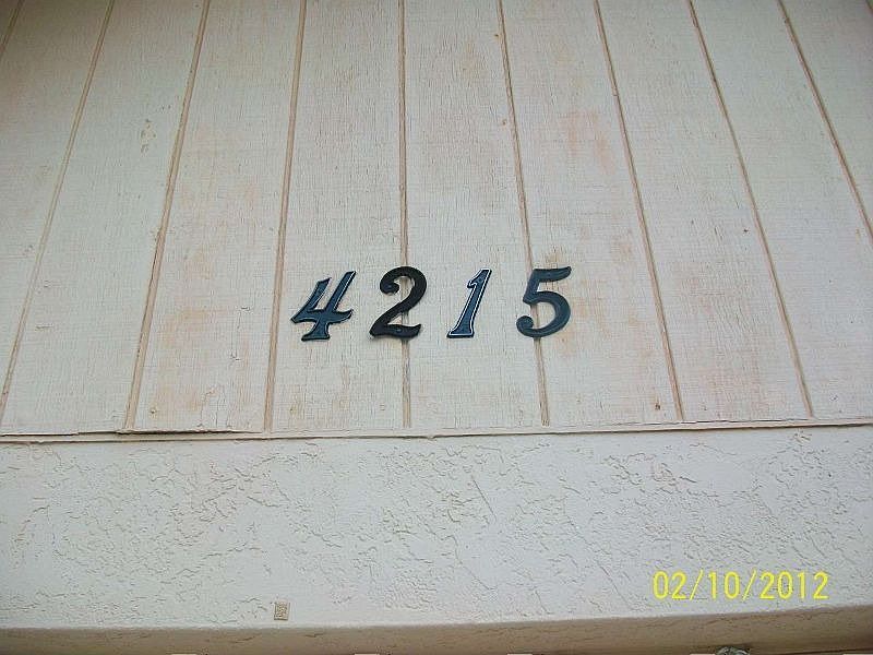 1st image of 4215 SW 18th Ave