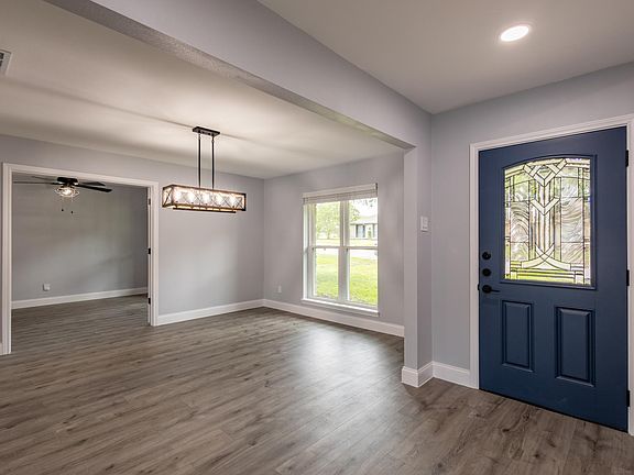 2nd image of 7441 La Sobrina Dr