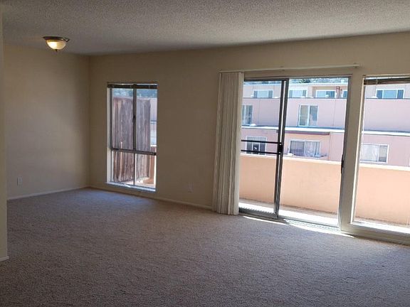5th image of 1901 Garden Dr APT 205