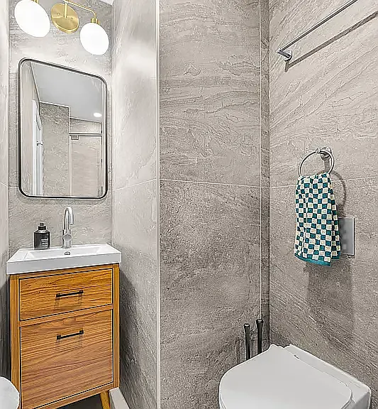 236 W 15th St #13B — Photo 11