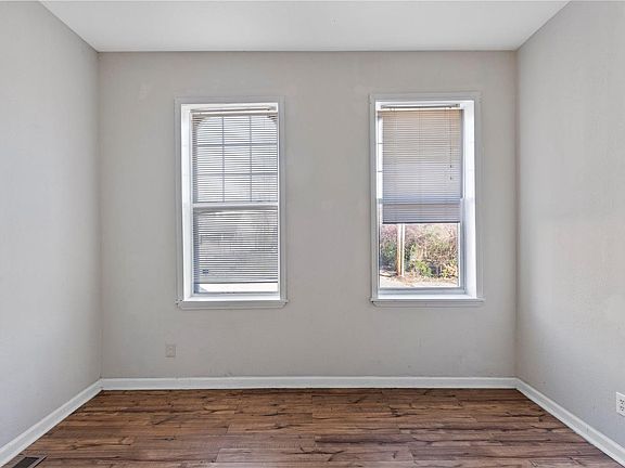 5th image of 3747 Oregon Ave