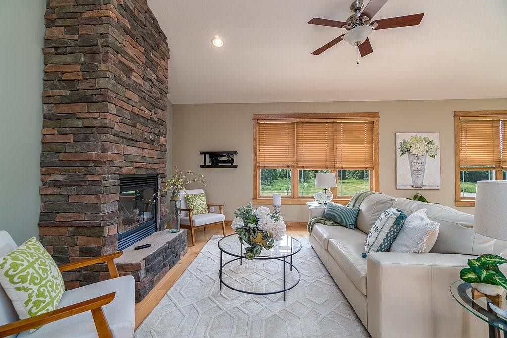 503 West Lawrence Street, Thorp, WI 54771 MLS 1574053 Zillow