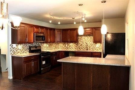 5th image of 7819 Taney Pl