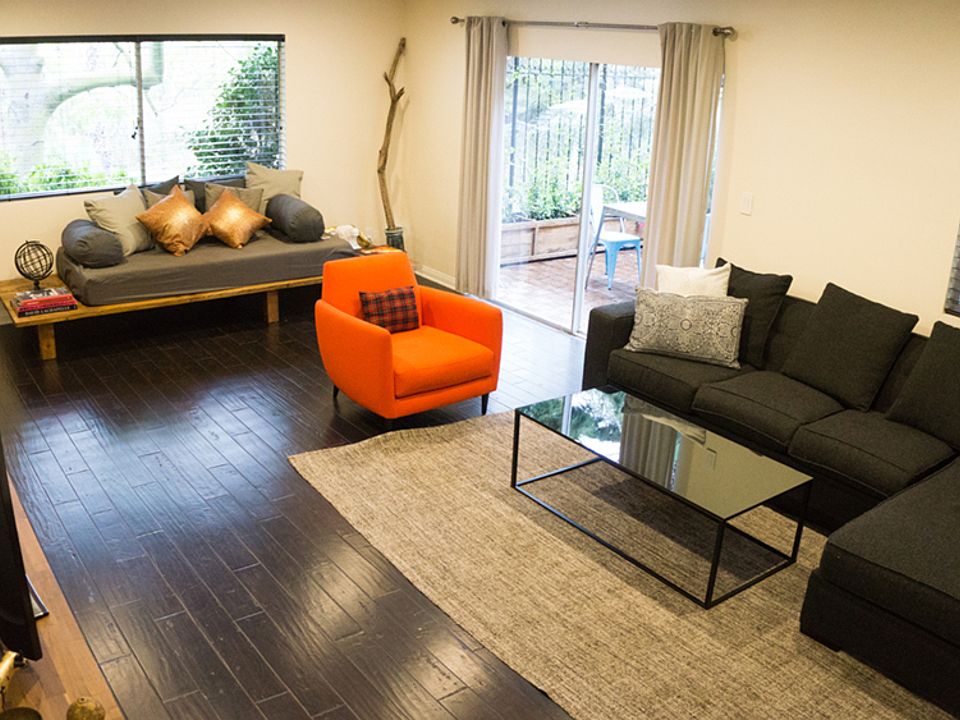 1st image of 6712 Hillpark Dr APT 206