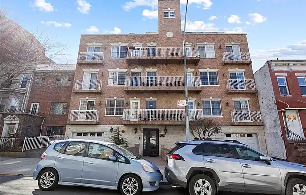 Rented by Compass | media 11