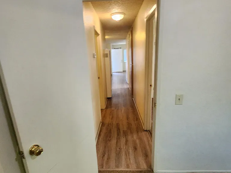 224 W 22nd St #1 — Photo 14