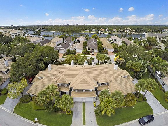 2nd image of 443 Coral Cove Dr