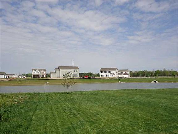 2nd image of 2732 Armaugh Dr