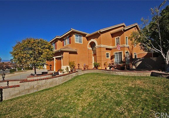 3rd image of 2981 Bavaria Dr