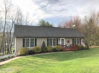 608 Cliff St, Honesdale, PA 18431