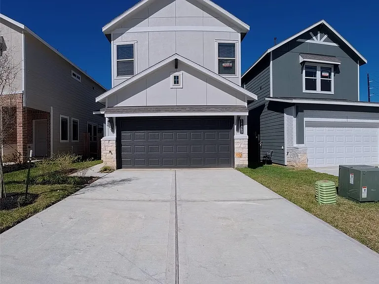 14163 Mellow Pine Ct — Photo 2