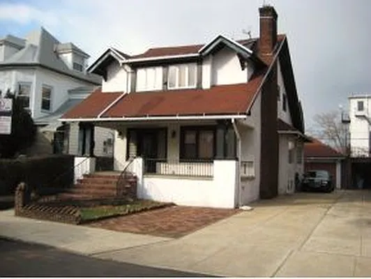 Sold by Korr Realty | media 1