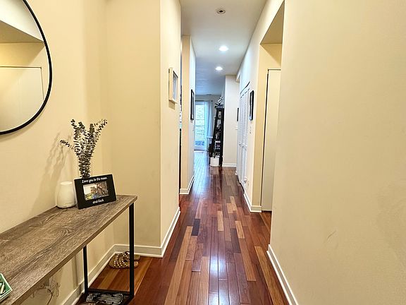 2nd image of 3021 W Armitage Ave #204