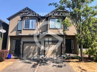 5992 SE Woodland Dr, Gresham, OR 97080