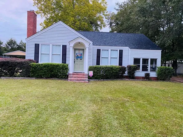 305 Sunset Dr, Manning, SC 29102