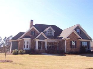 1050 Southwind Dr, Bishop, GA 30621