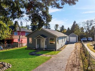 1417 S 124th St, Seattle, WA