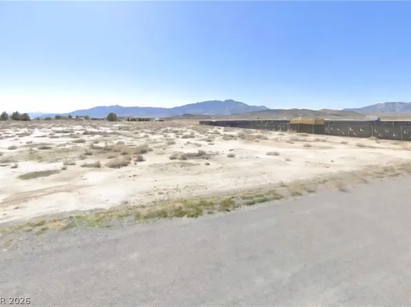 4201 Forest Rd, Pahrump, NV 89048