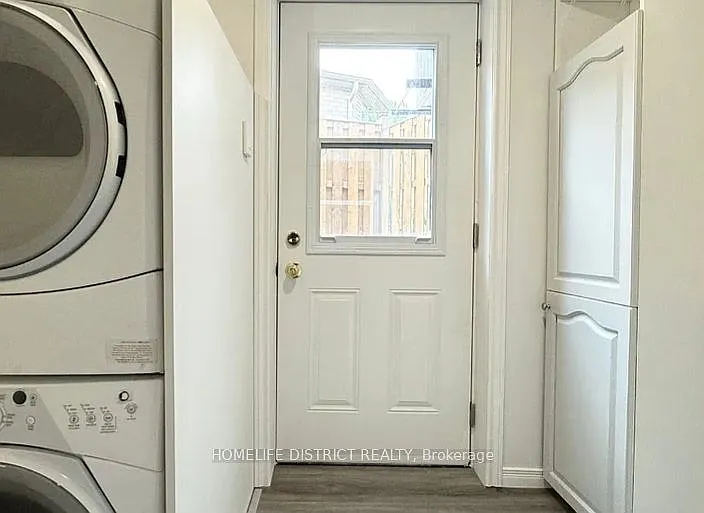 86 Taylor Dr — Photo 3