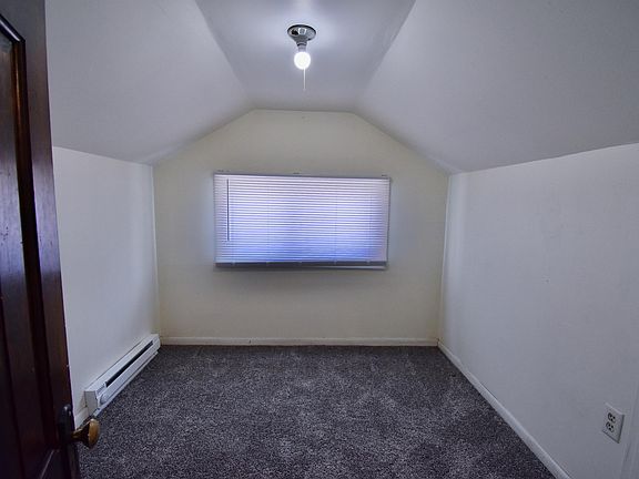 5th image of 63 6th Ave N #1