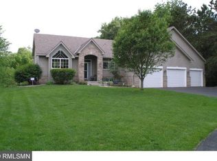 502 Woodduck Trl, Lino Lakes, MN 55014