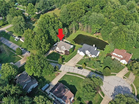 5th image of 4471 Pembrooke Ct