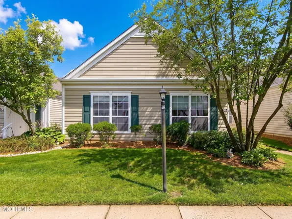 405 Harrier Drive #405, Monroe Twp, NJ 08831