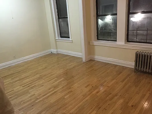 Rented by Smart NY Realty LLC | media 13