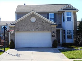 1080 Callaway Ct, Howell, MI 48843