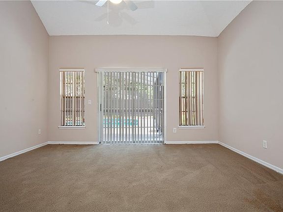 3rd image of 8525 Lansdale Ct