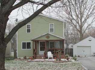 2069 Dexter Rd, Auburn Hills, MI 48326