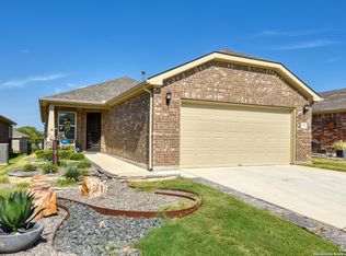 3327 Blossom Row, San Antonio, TX 78253