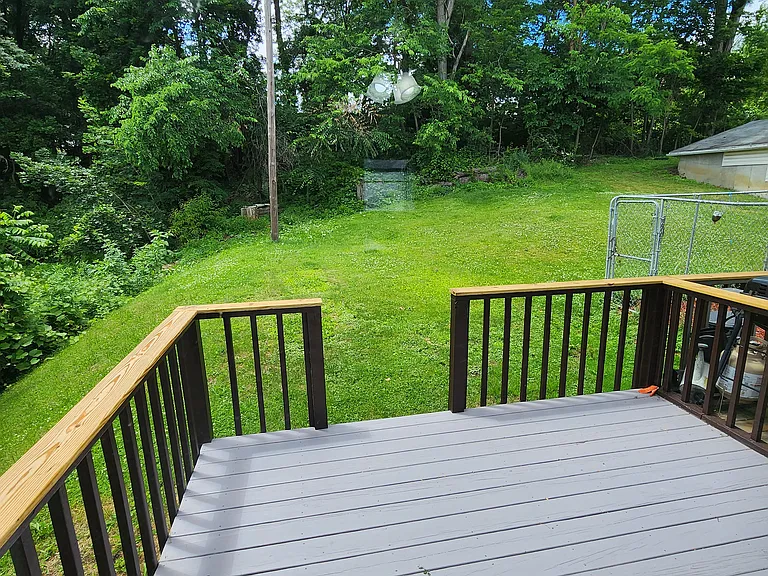27 Valley St #A — Photo 20