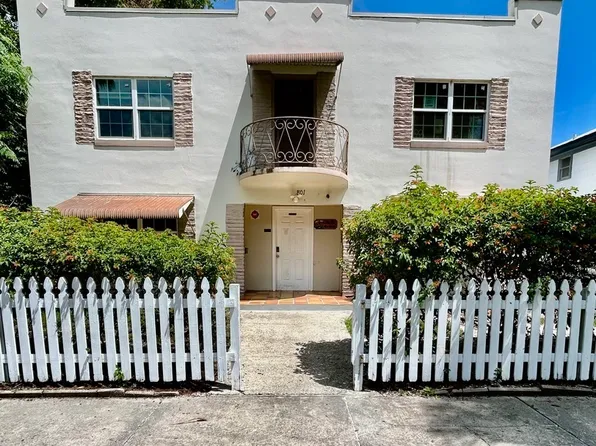 801 Grove St N, Saint Petersburg, FL