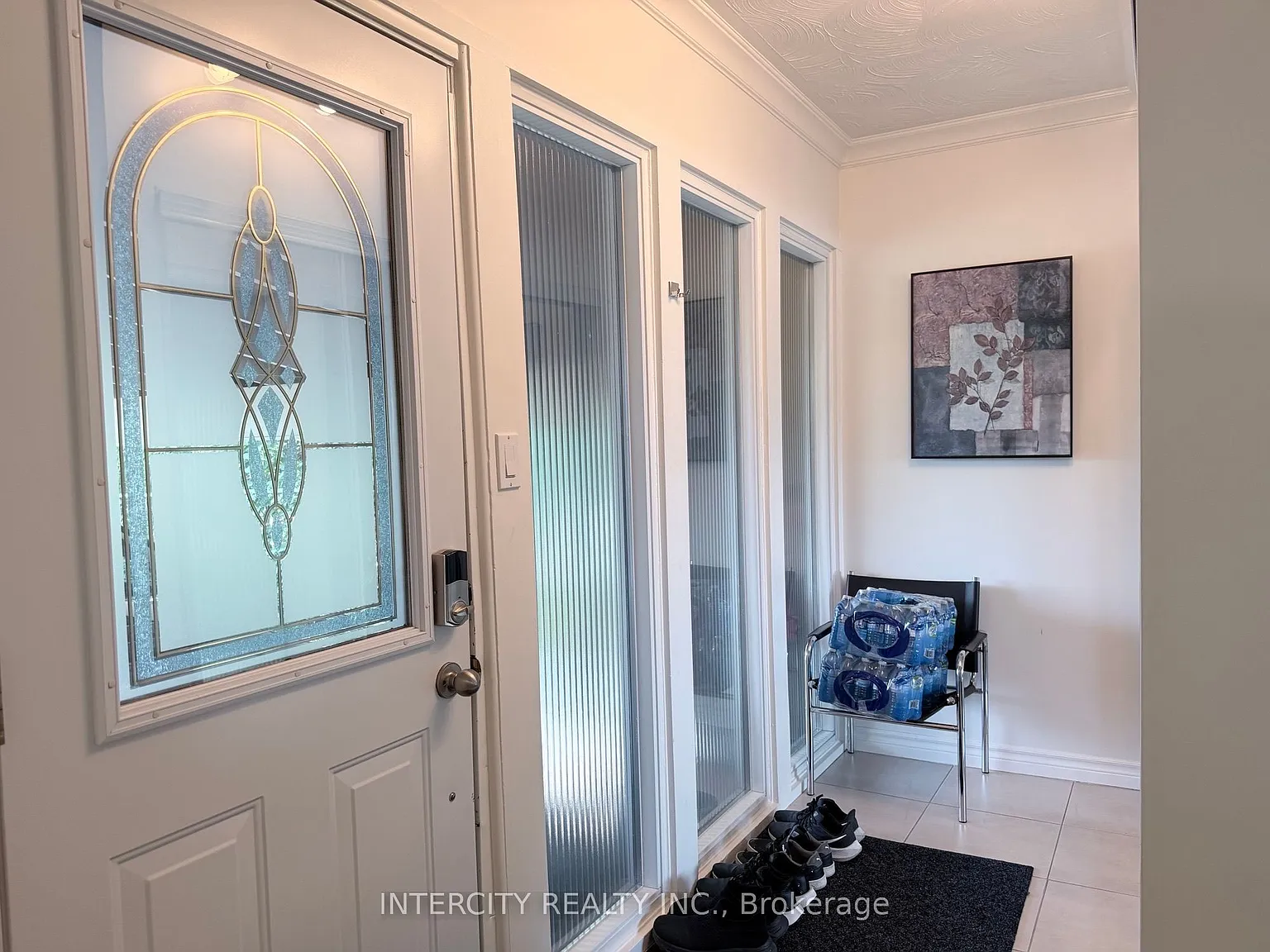 2 bed, $1,800 — Photo 3