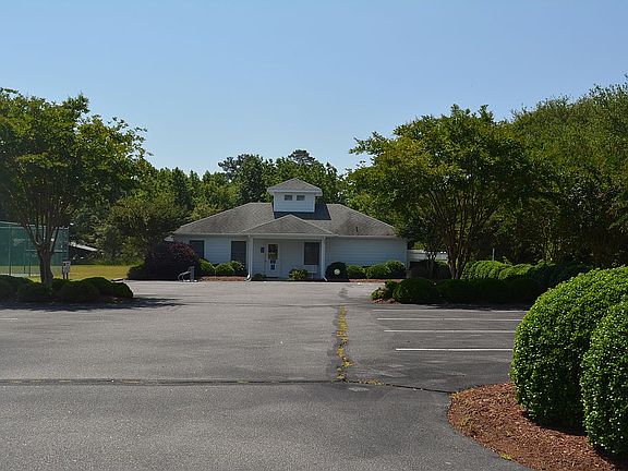 3rd image of 117 Charleston Dr
