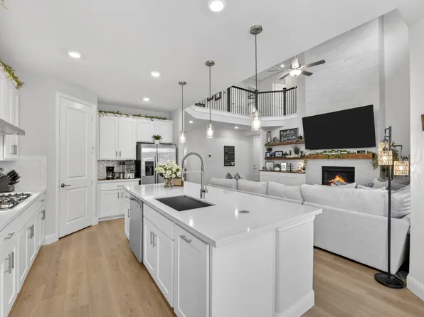551 Wisteria St, Lakewood Village, TX 75068