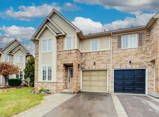 2058 Glenhampton Rd, Oakville, ON L6M 3T9