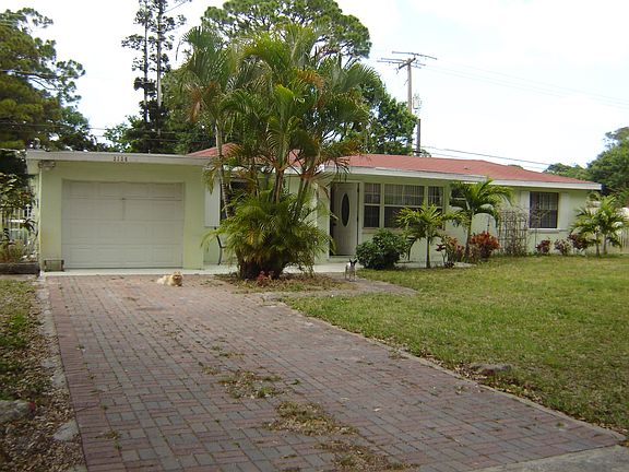 2nd image of 3156 1st Ln