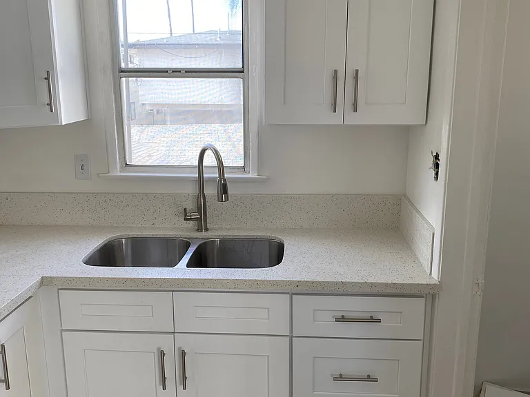 2035 S Holt Ave — Photo 1