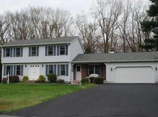 34 Sunnyside Ter, Wilbraham, MA 01095