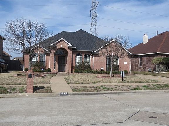 2nd image of 1443 Birkshire Ln