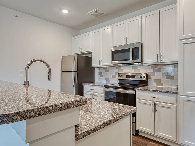 The Apartments at Hallstead Reserve. Modern. Welcoming. Authentically Suffolk. — Photo 34