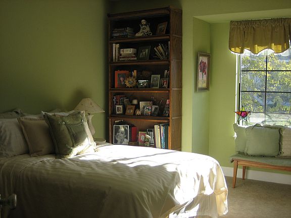 One of 3 Guest Bedrooms