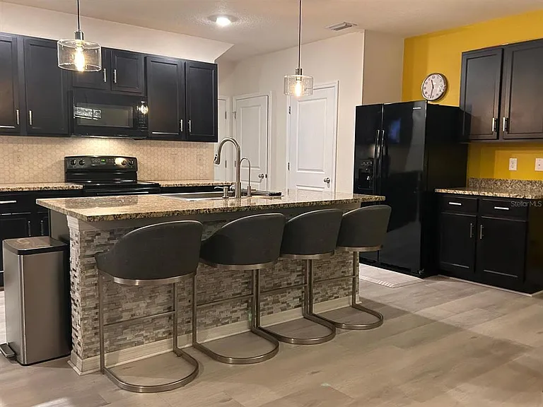 32804 Brooks Hawk Ln — Photo 11