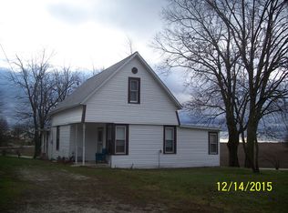 662 S East St, Virginia, IL 62691