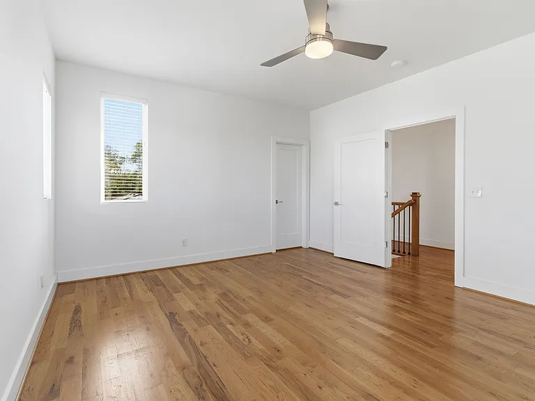 1202 Katie Ave — Photo 31