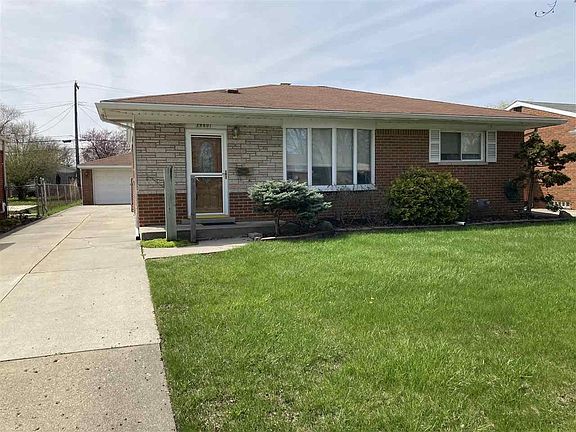2nd image of 29801 Elmgrove St